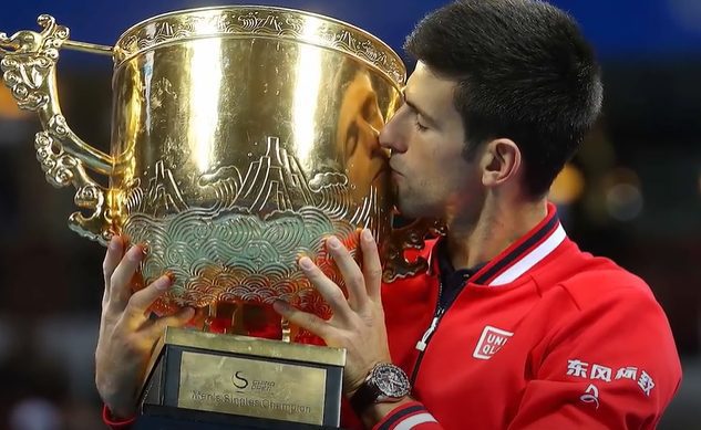 Início da vida e início do tênis